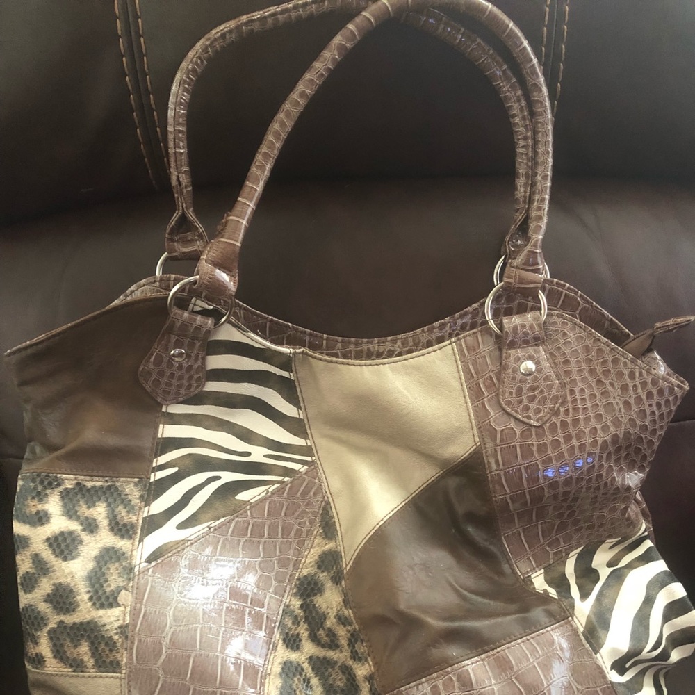 Purse - Picture 2 of 2